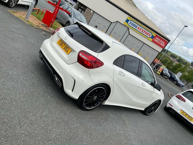 Mercedes-Benz A Class 2.1 A200d Amg Line Premium Plus Hatchback Di TS67BEL White #4