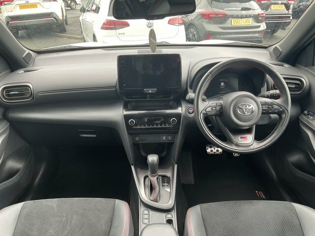 Toyota Yaris Cross 1.5 Vvt-h Gr Sport Suv Hybrid E-cvt Eur White #5