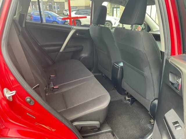 Toyota Rav 4 2.2 D Invincible 4Wd Red #25