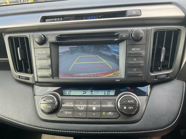 Toyota Rav 4 2.2 D Invincible 4Wd Red #35