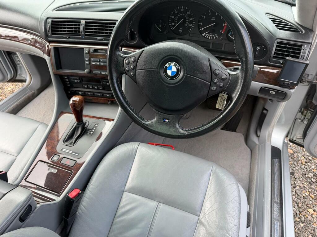 BMW 7 Series 2.8 728I Green #27