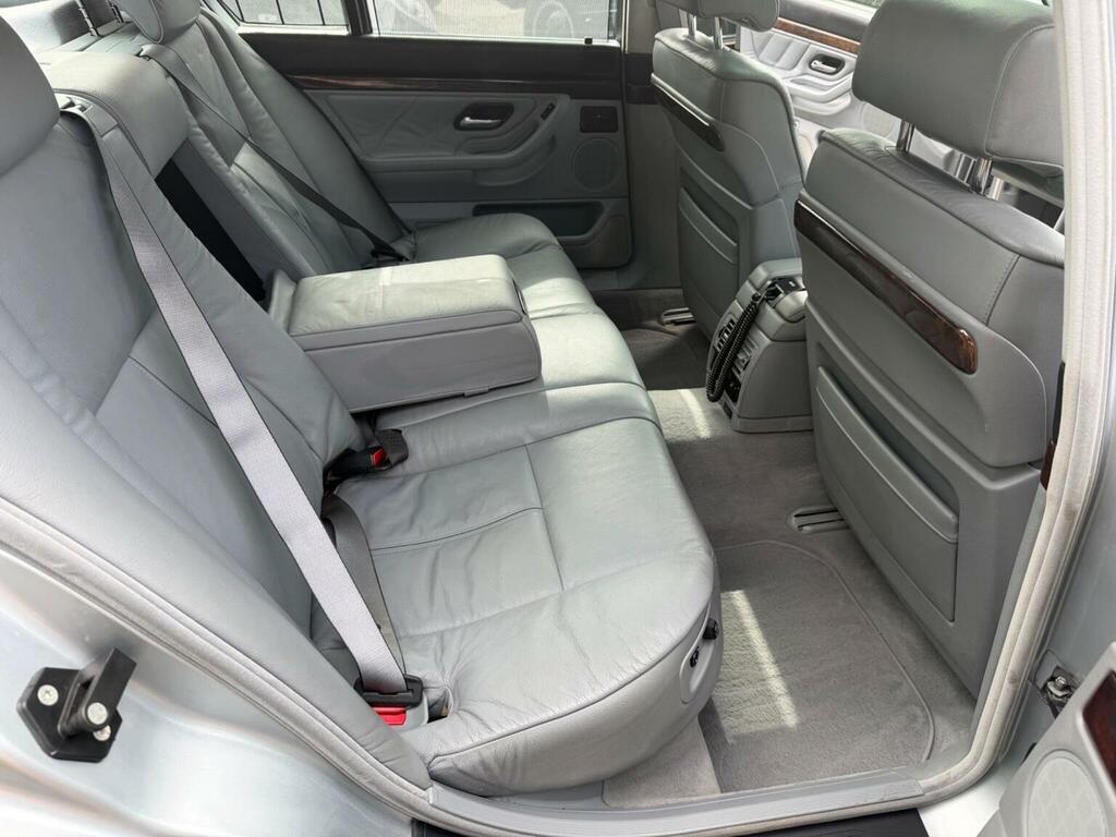 BMW 7 Series 2.8 728I Green #40