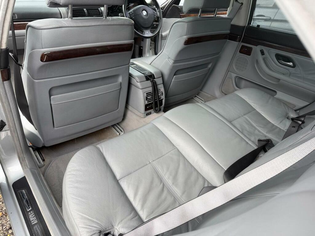 BMW 7 Series 2.8 728I Green #42