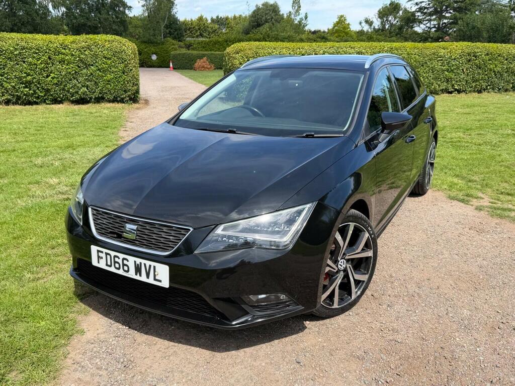 Seat Leon 1.6 Tdi Se Dynamic Technology Sport Tourer Euro 6 Black #3