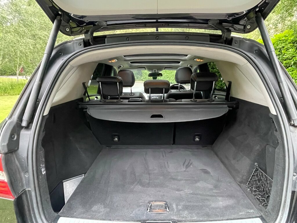 Mercedes-Benz M Class  Black #9
