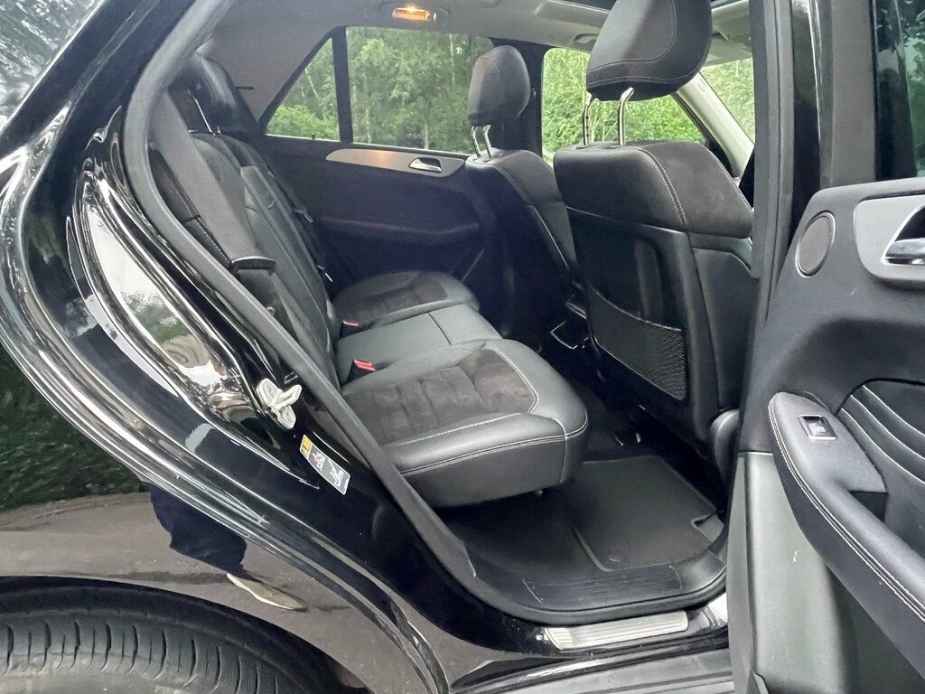 Mercedes-Benz M Class  Black #17