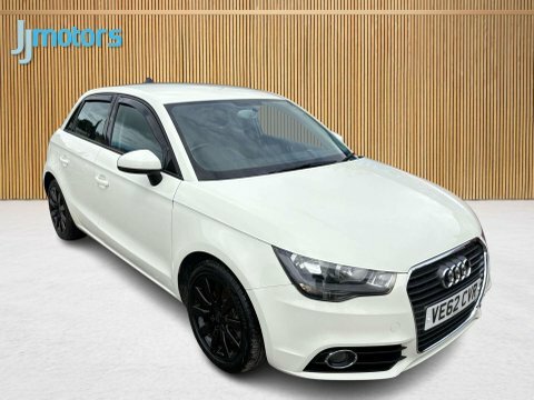 Audi A1 1.6 Tdi Sport M10SJV White #3