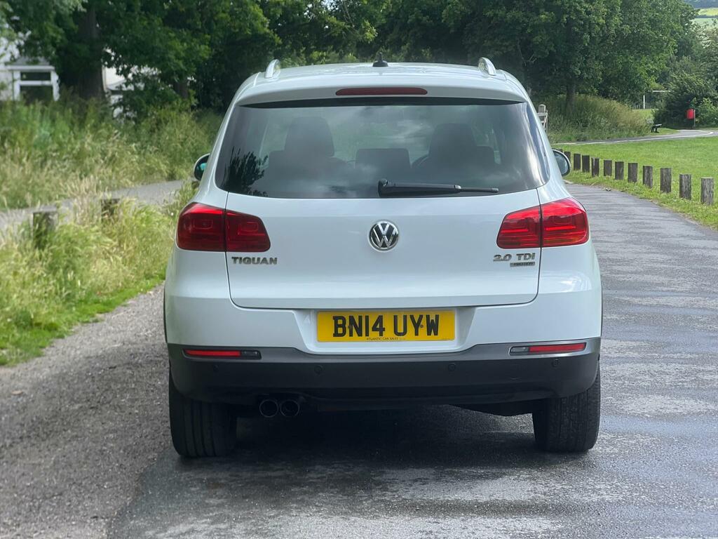 Volkswagen Tiguan Match Tdi Bluemotion Technology 4Motion BN14UYW White #5