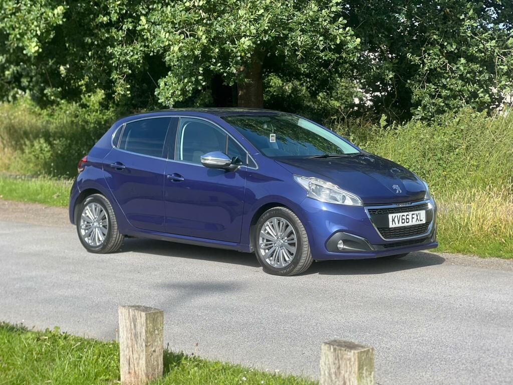 Peugeot 208 Allure Blue Hdi Blue