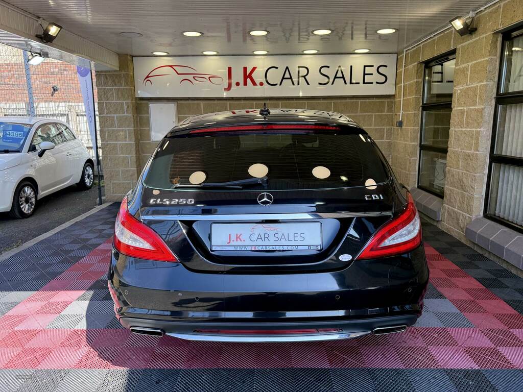 Mercedes-Benz CLS Cls 250 Cdi Blueefficiency Amg Sport Tip Black #4