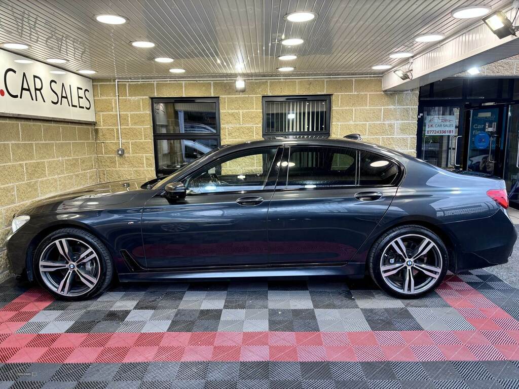 BMW 7 Series 730D Xdrive M Sport YA68LYF Grey #6