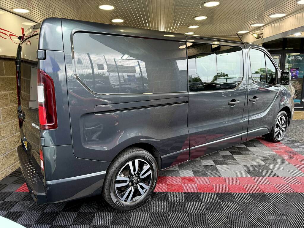 Renault Trafic Ll30 Blue Dci 150 Sport Crew Van SXZ3178 Grey #2