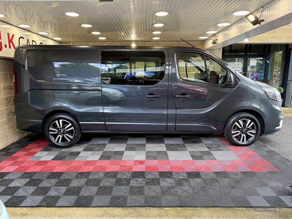Renault Trafic Ll30 Blue Dci 150 Sport Crew Van SXZ3178 Grey #3