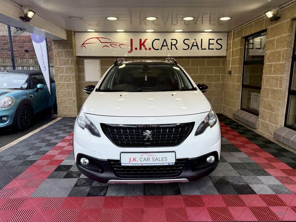 Peugeot 2008 1.6 Bluehdi 100 Gt Line KM18UKZ White #4