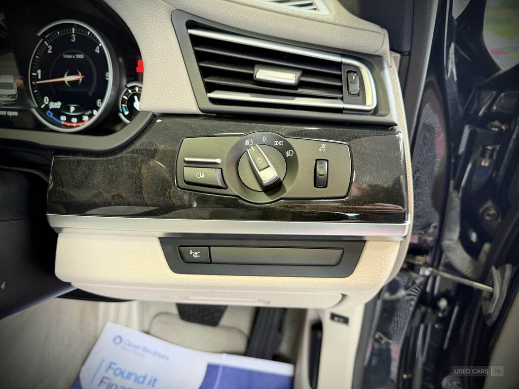 BMW 7 Series Saloon Black #19
