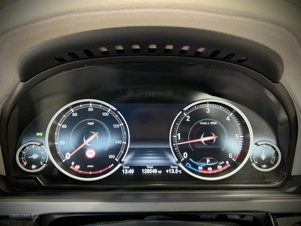 BMW 7 Series Saloon Black #15