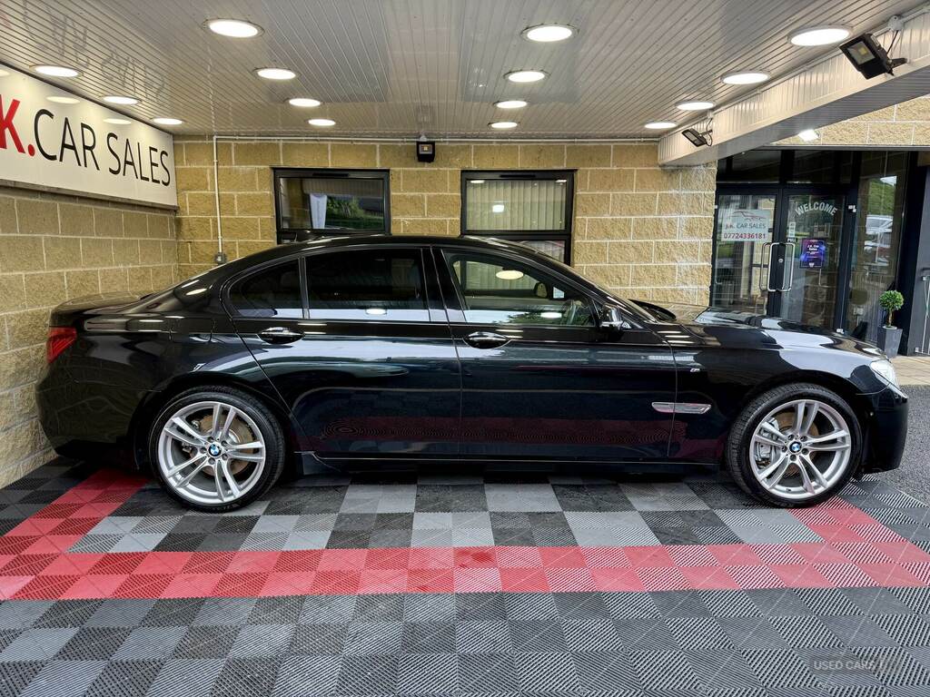 BMW 7 Series 730D M Sport Exclusive Black #3