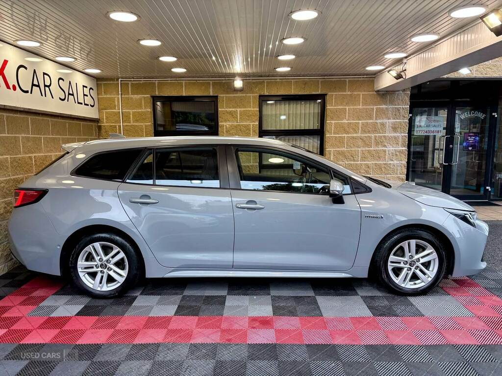 Toyota Corolla 1.8 Vvt-i Hybrid Icon Tech Cvt Grey #3