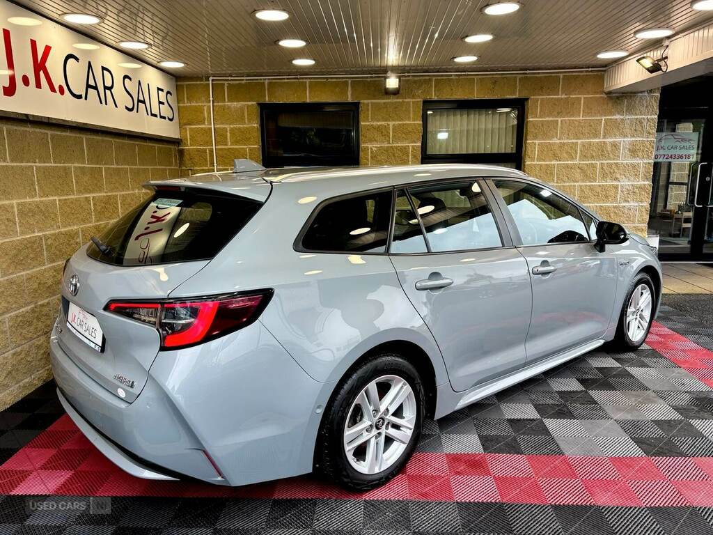 Toyota Corolla 1.8 Vvt-i Hybrid Icon Tech Cvt Grey #2