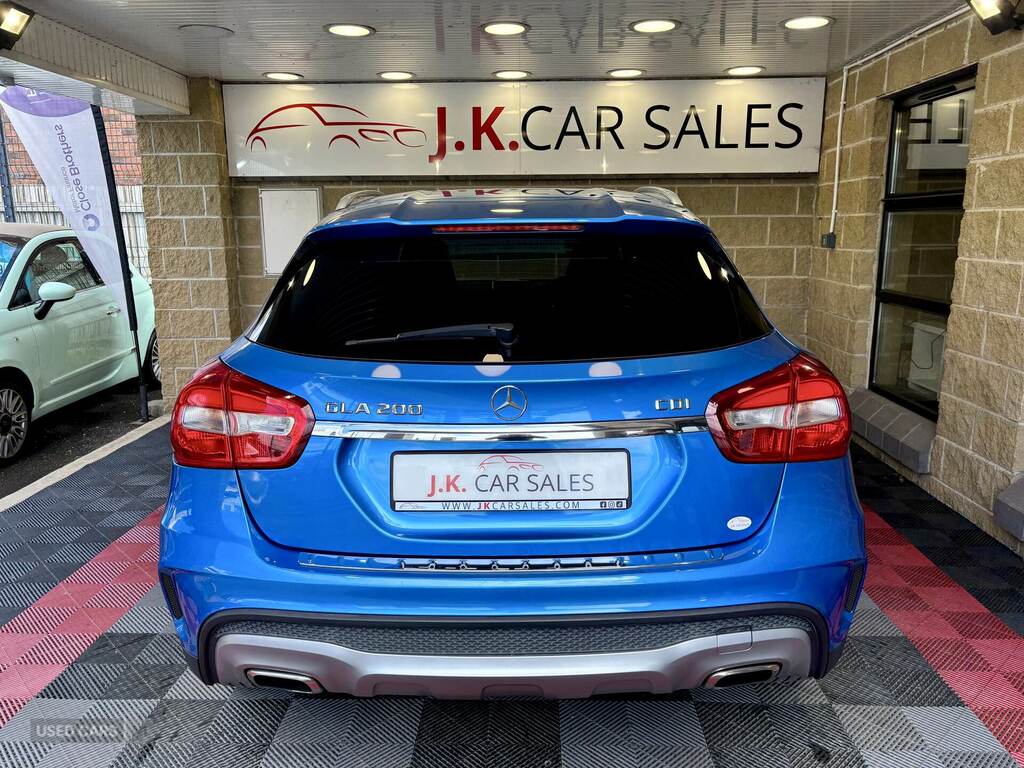 Mercedes-Benz GLA Class 2.1L Amg Line White #6