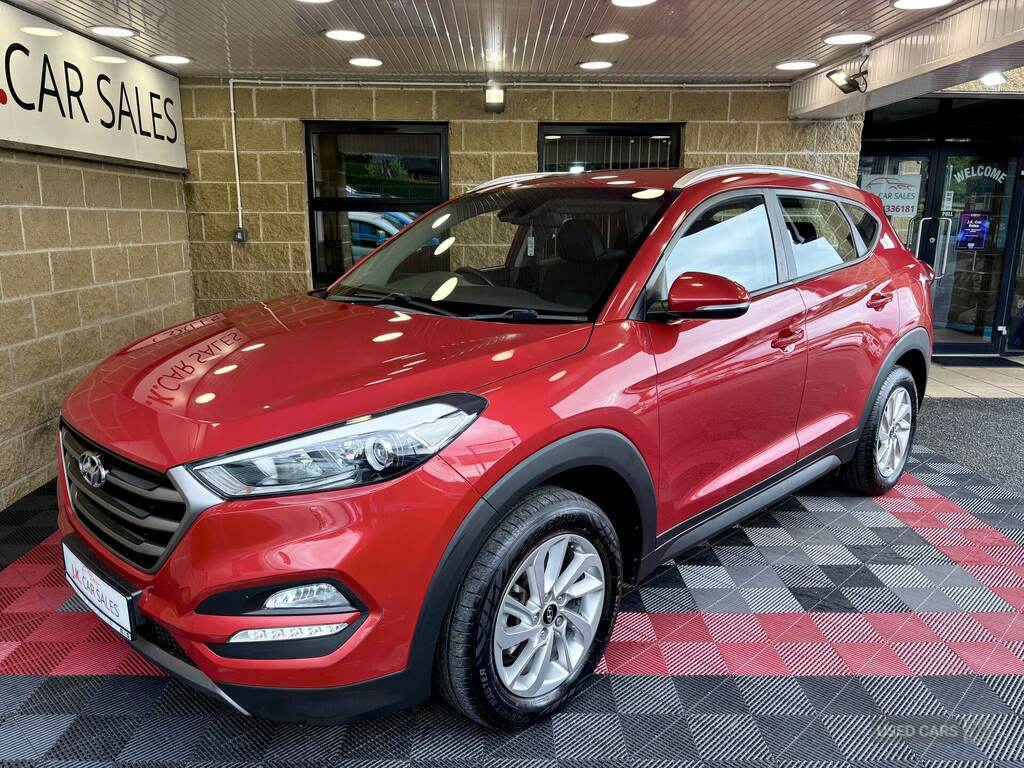 Hyundai Tucson 1.7 Crdi Blue Drive Se Nav 2Wd Red #4