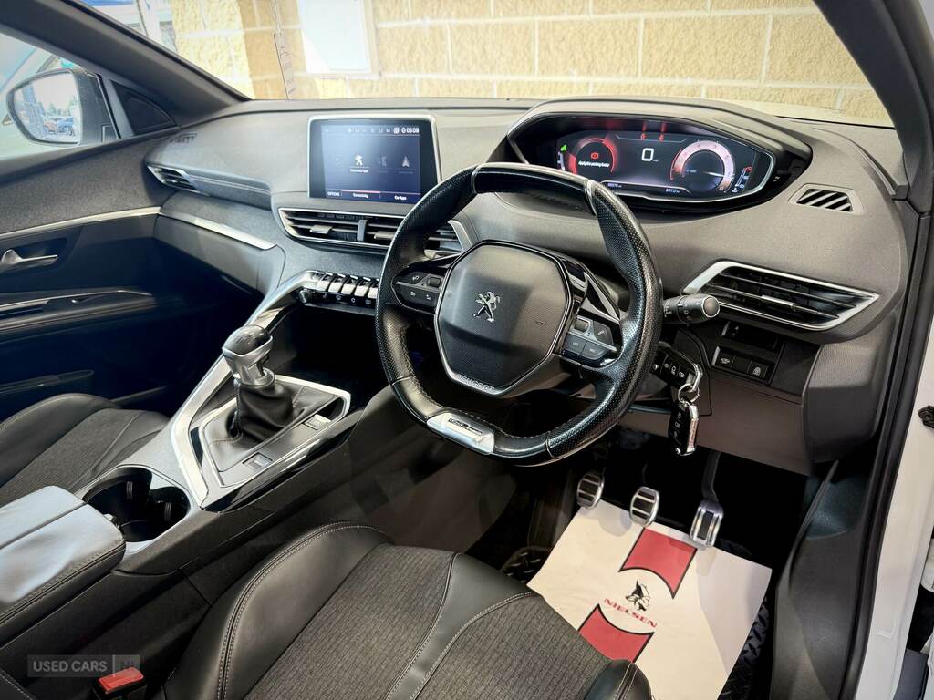 Peugeot 5008 Suv Grey #13