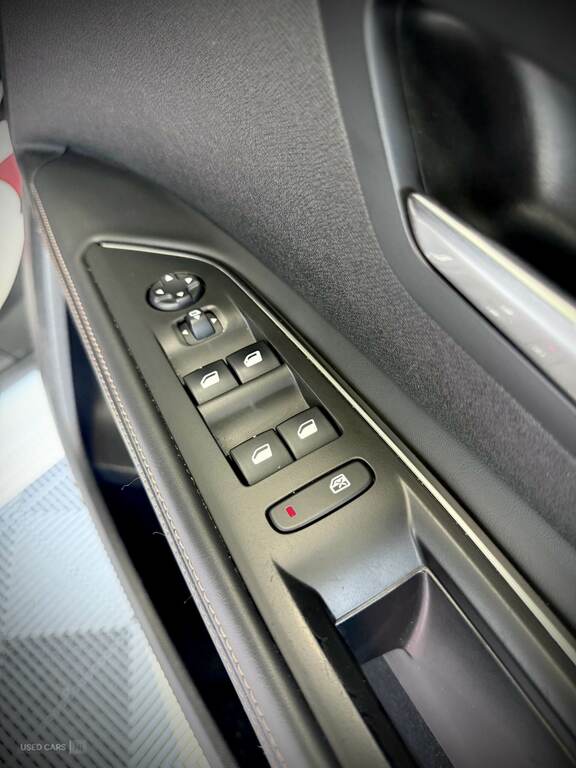 Peugeot 5008 Suv Grey #36