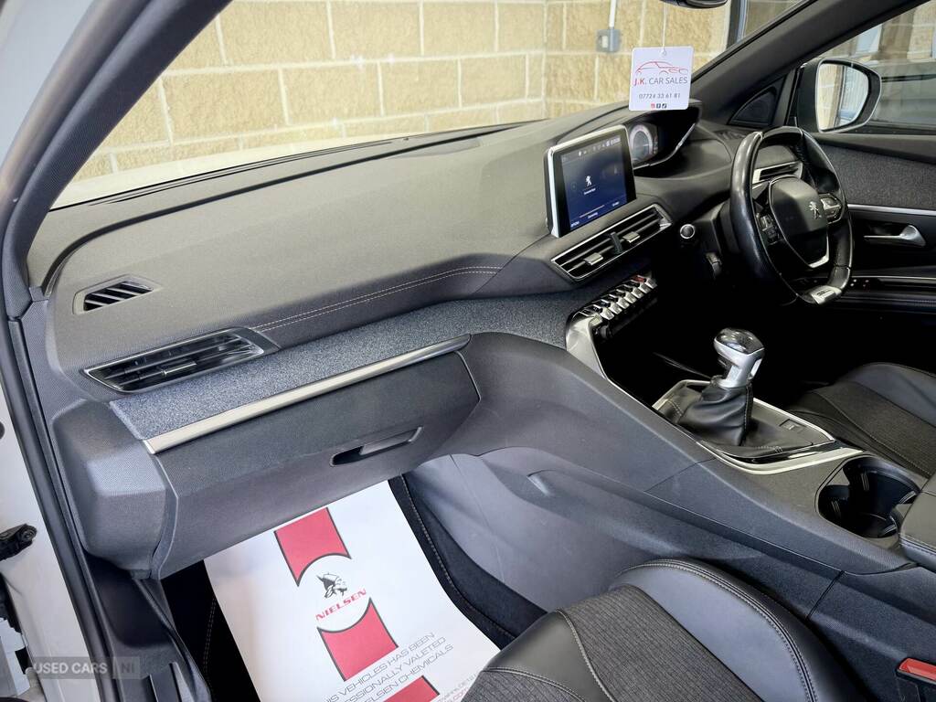 Peugeot 5008 Suv Grey #33