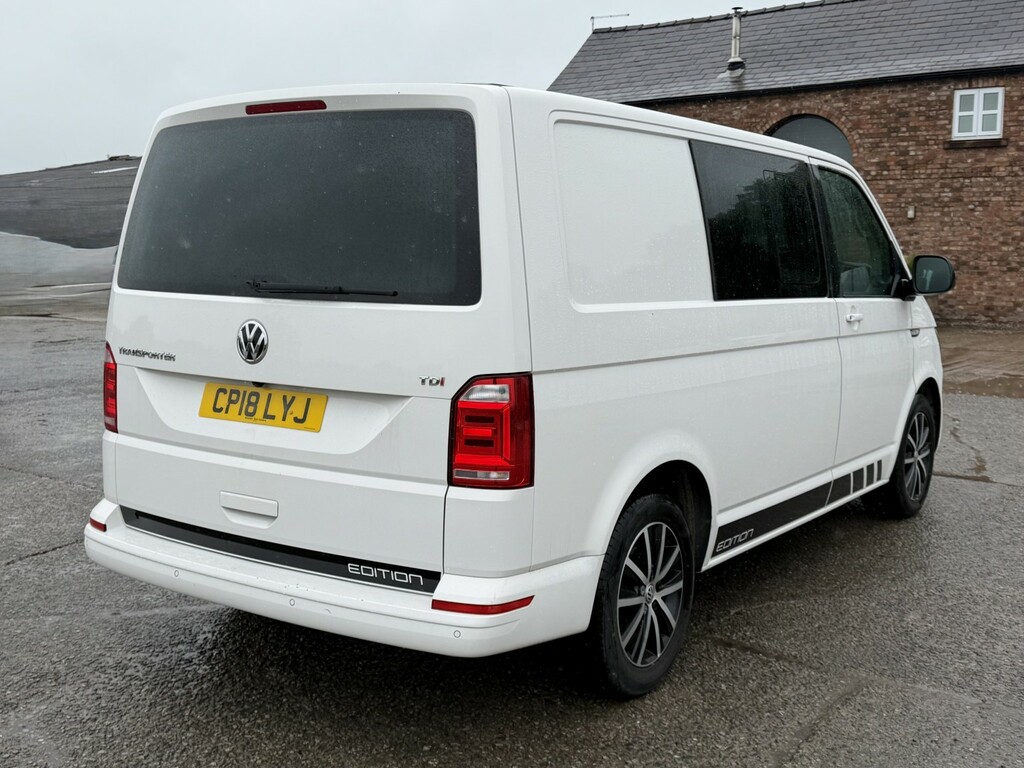 Volkswagen Transporter 2.0 Tdi T30 Bluemotion Tech Edition Crew Cab Kombi White #4