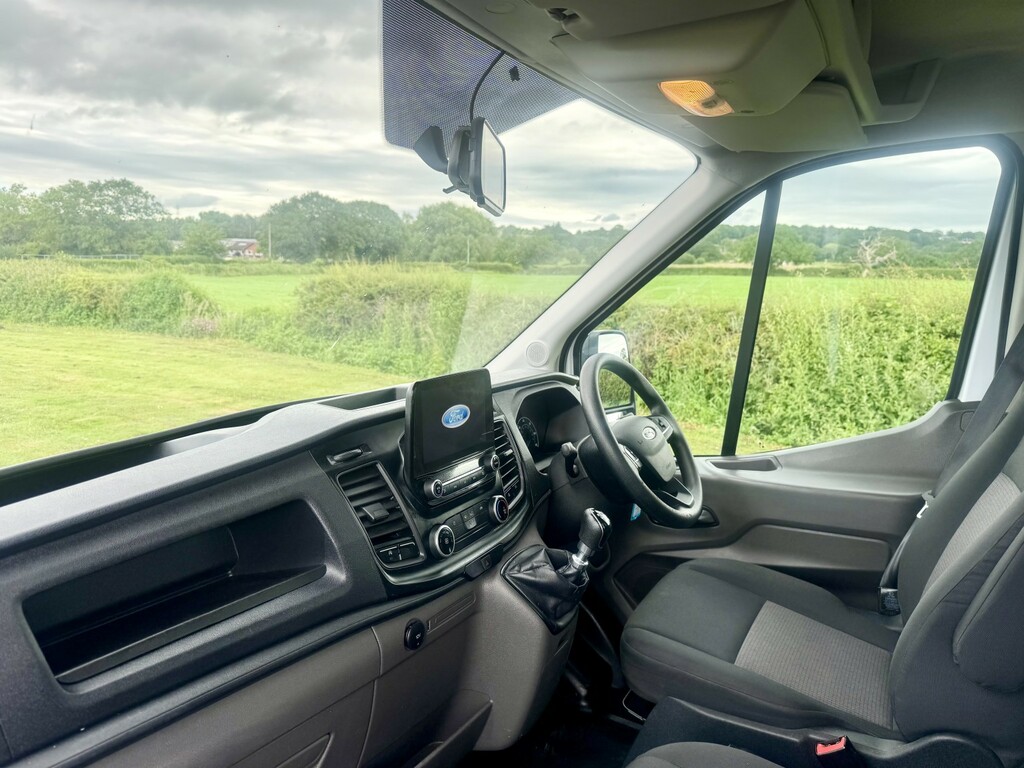 Ford Transit Custom 2.0 Transit 350 L4 2.0L Ecoblue 130Ps Rwd 6 Speed WN72AZF White #5