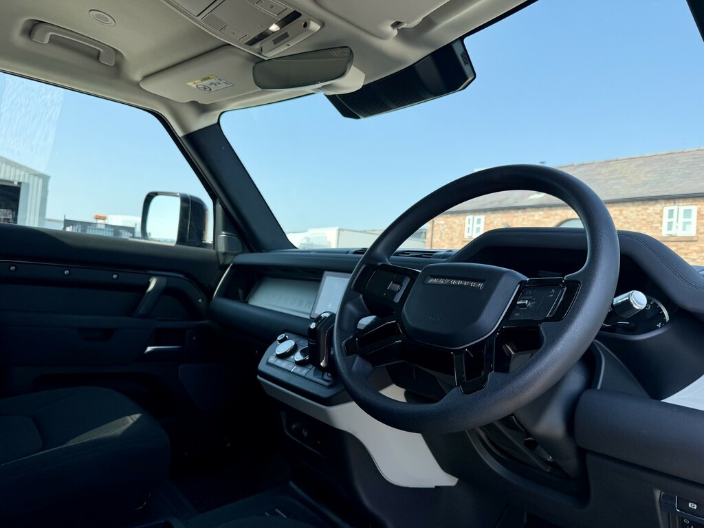 Land Rover Defender 110 3.0 D250 Mhev Black #6