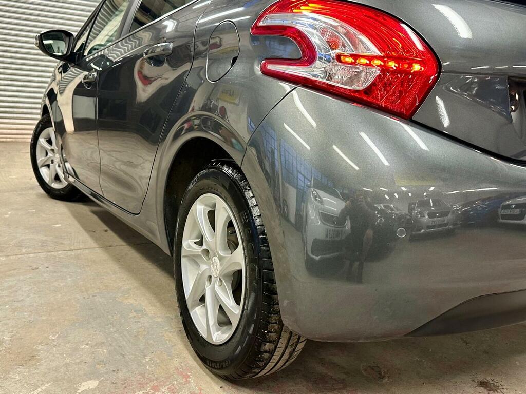 Peugeot 208 1.0 Puretech Access Ac Hatchback Man White #28