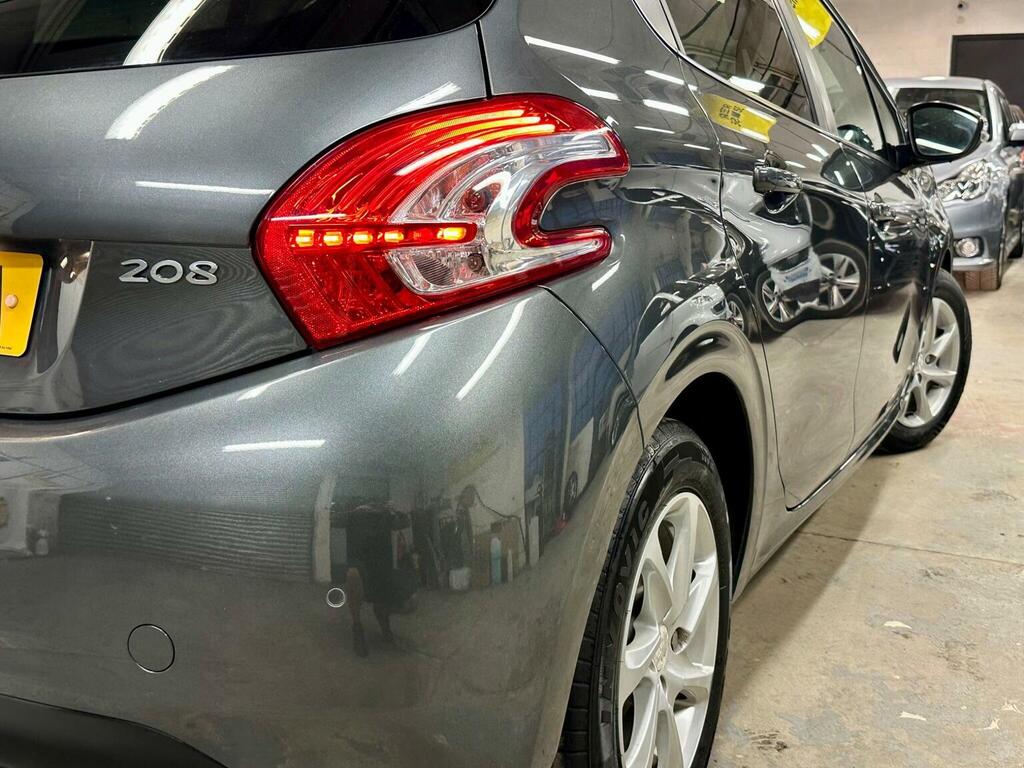 Peugeot 208 1.0 Puretech Access Ac Hatchback Man White #31