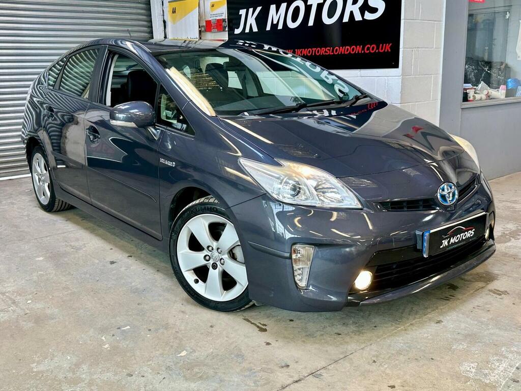 Toyota Prius 1.8 T4 Silver #42