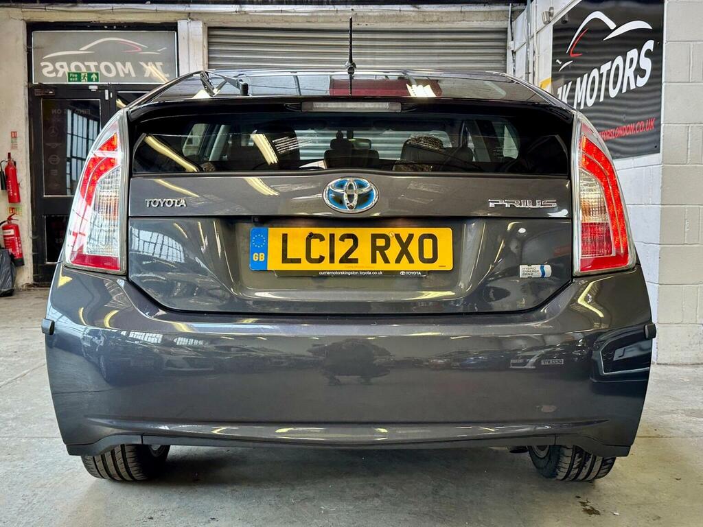 Toyota Prius 1.8 T4 Silver #37