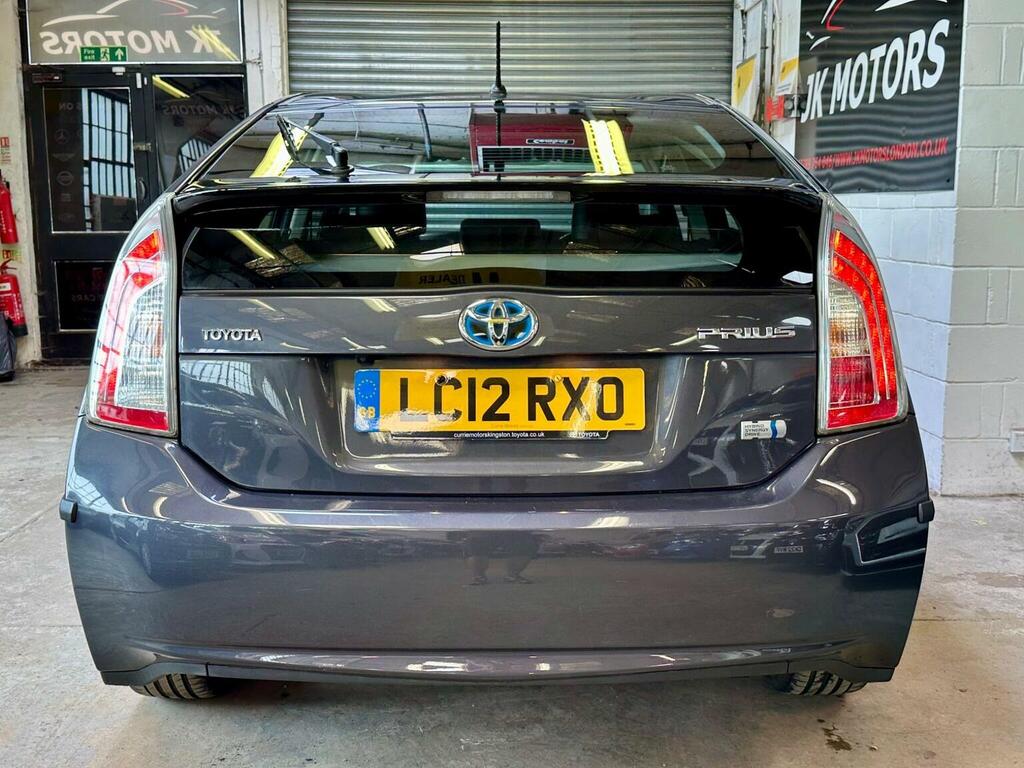 Toyota Prius 1.8 T4 Silver #92