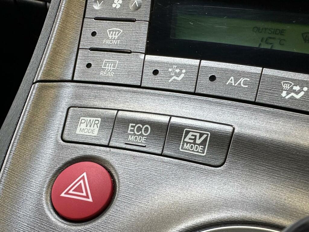 Toyota Prius 1.8 T4 Silver #64
