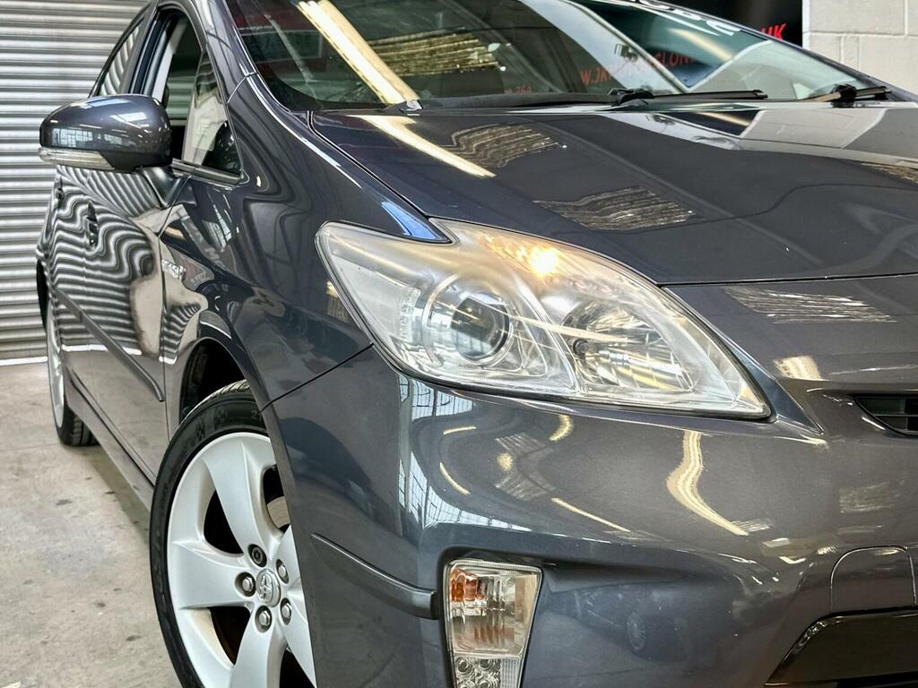Toyota Prius 1.8 T4 Silver #33