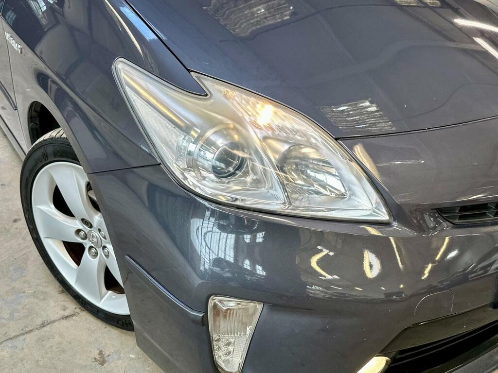 Toyota Prius 1.8 T4 Silver #26