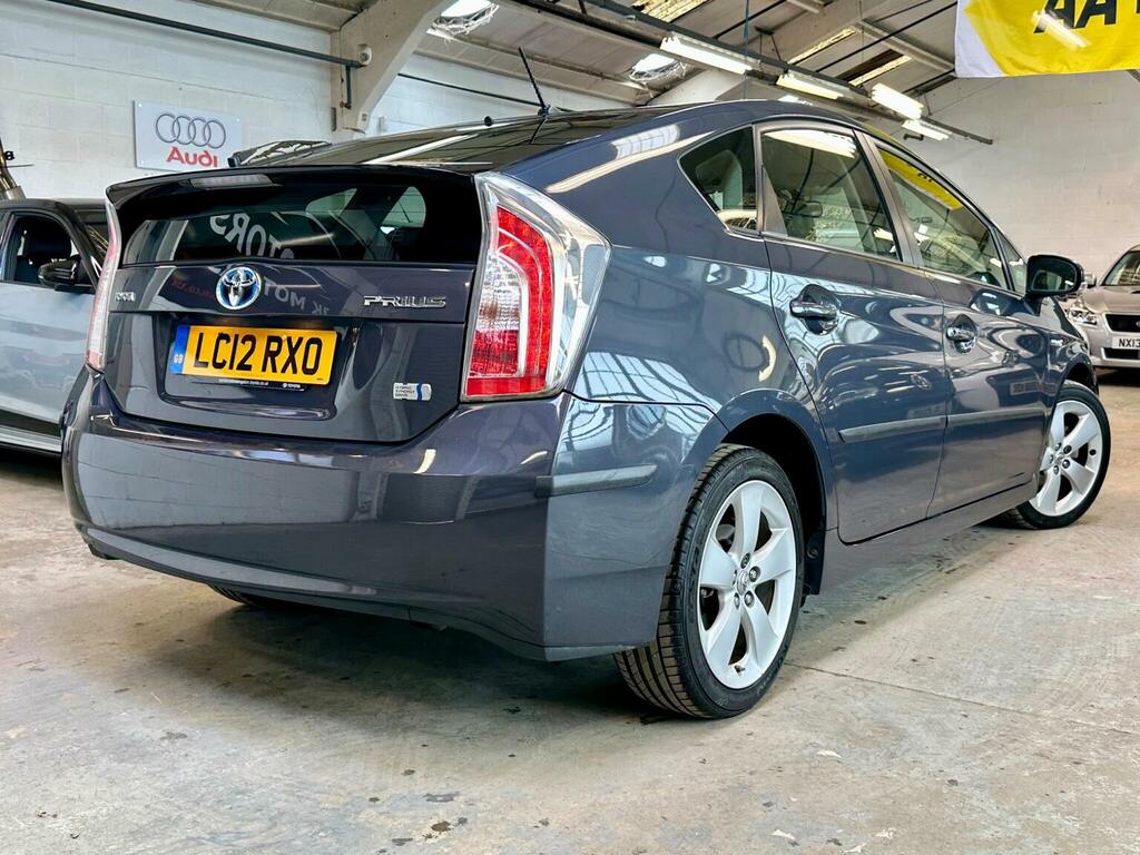 Toyota Prius 1.8 T4 Silver #35