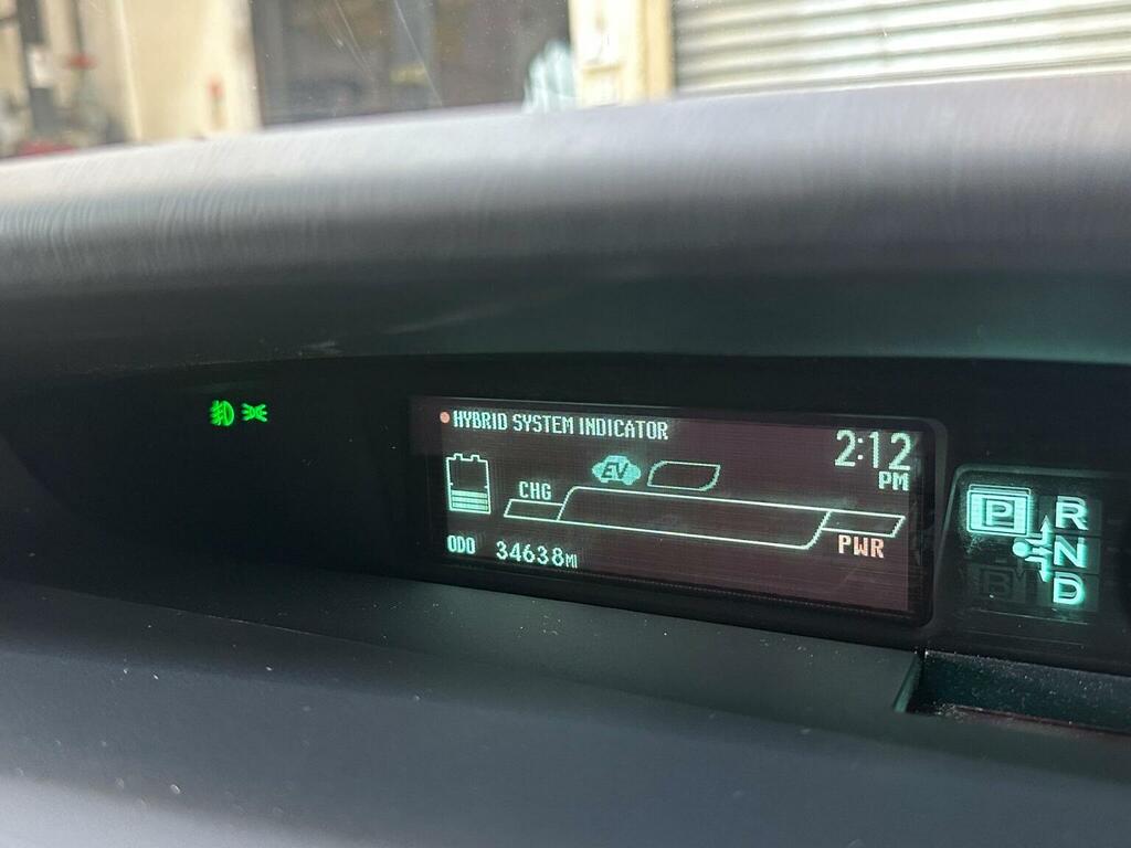 Toyota Prius 1.8 T4 Silver #142