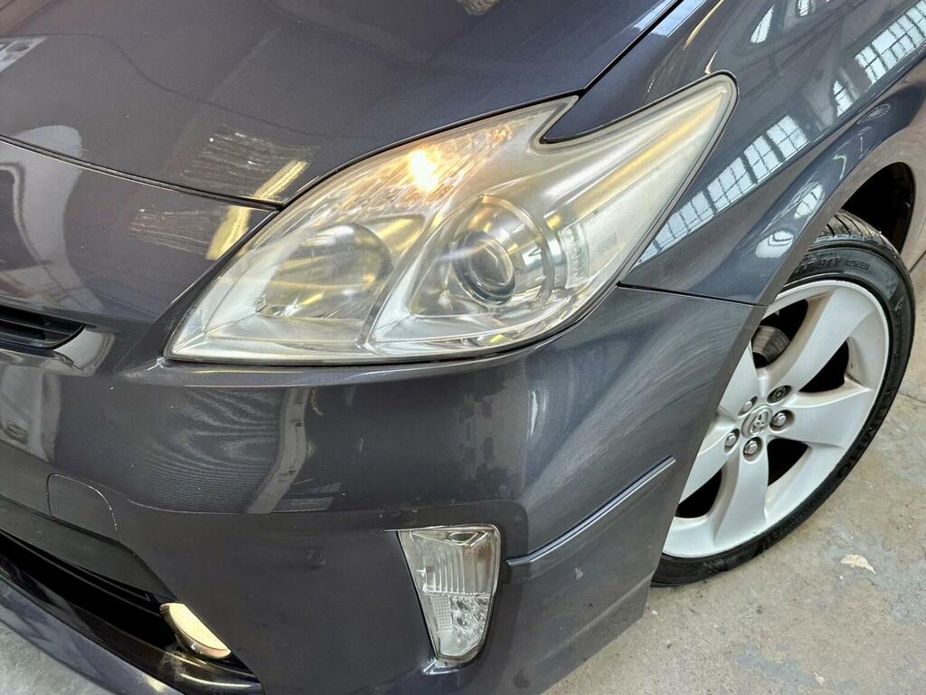 Toyota Prius 1.8 T4 Silver #27