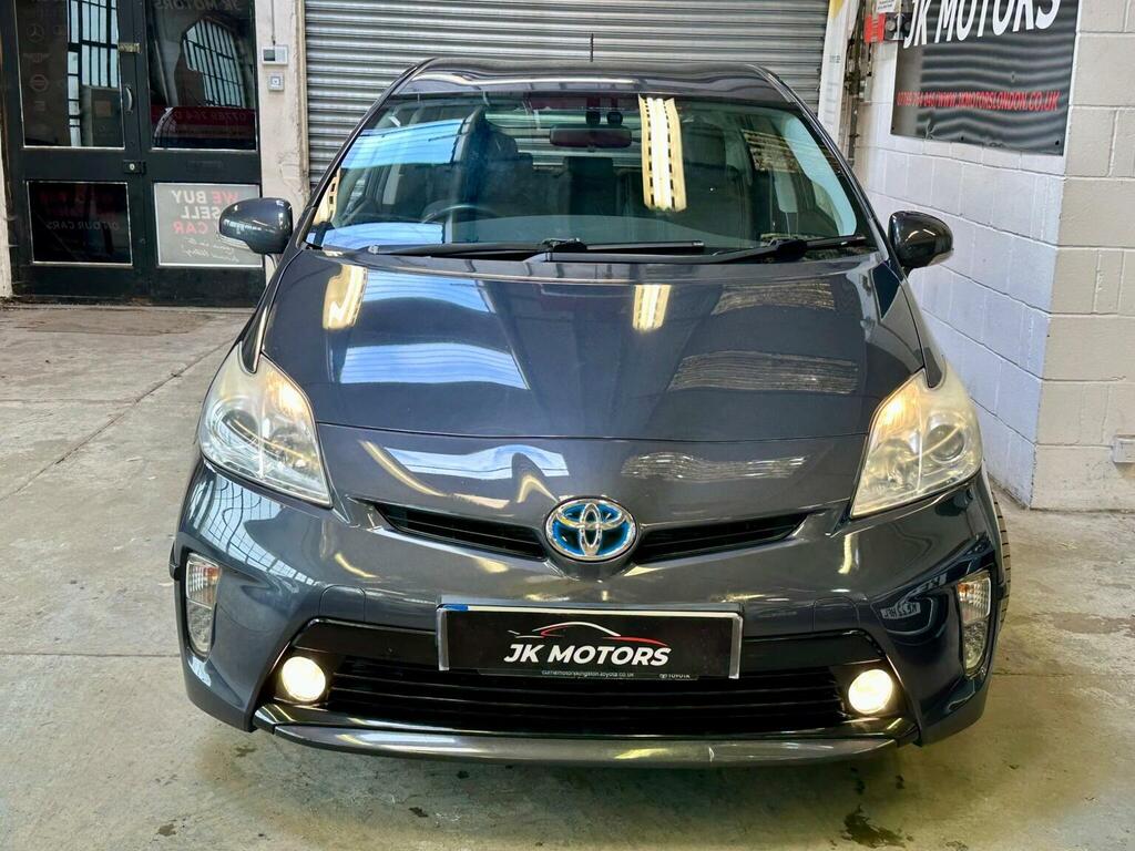 Toyota Prius 1.8 T4 Silver #36