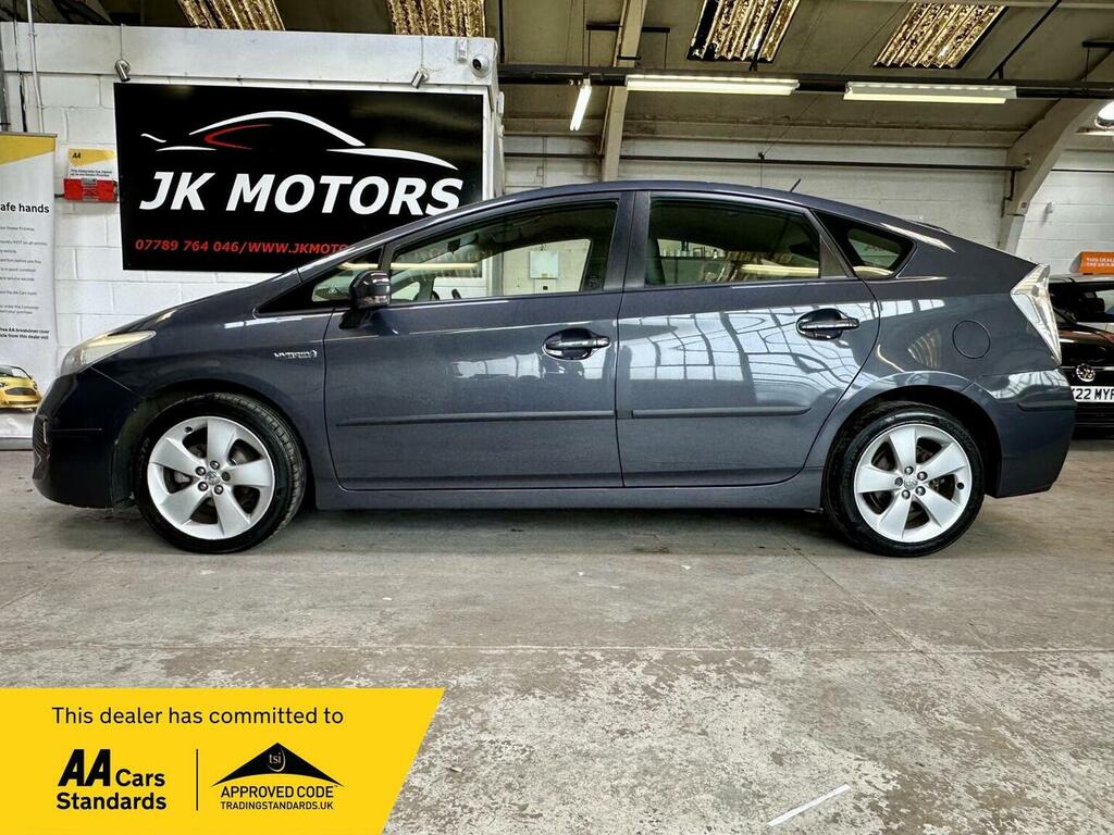 Toyota Prius 1.8 T4 Silver #7