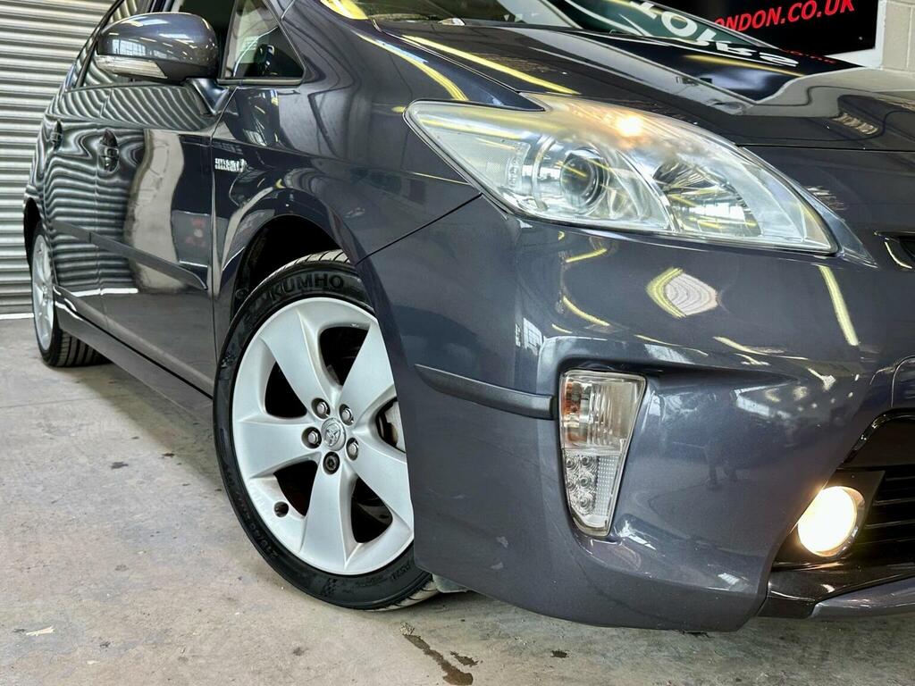 Toyota Prius 1.8 T4 Silver #99