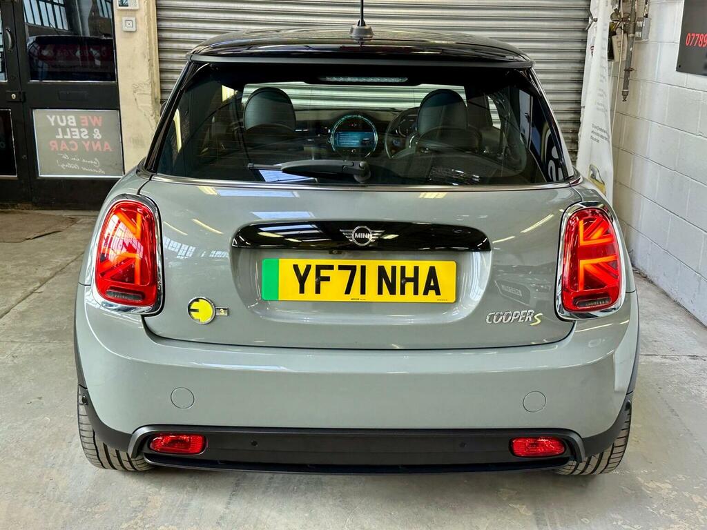 Mini Electric Hatch 135Kw Cooper S Level 3 33Kwh 17In A Black #38