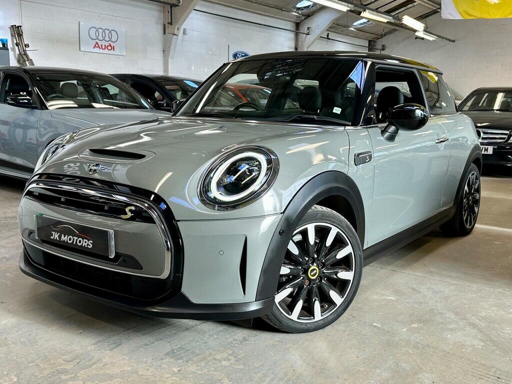 Mini Electric Hatch 135Kw Cooper S Level 3 33Kwh 17In A Black #14