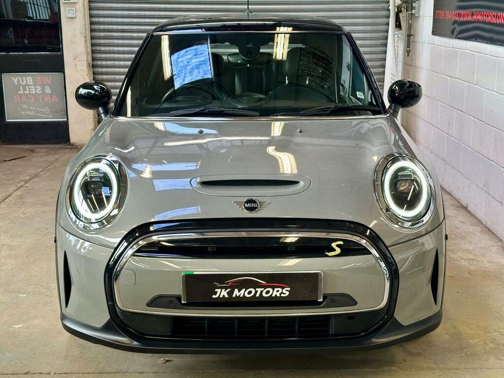 Mini Electric Hatch 135Kw Cooper S Level 3 33Kwh 17In A Black #18