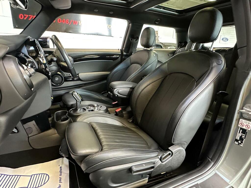 Mini Electric Hatch 135Kw Cooper S Level 3 33Kwh 17In A Black #41