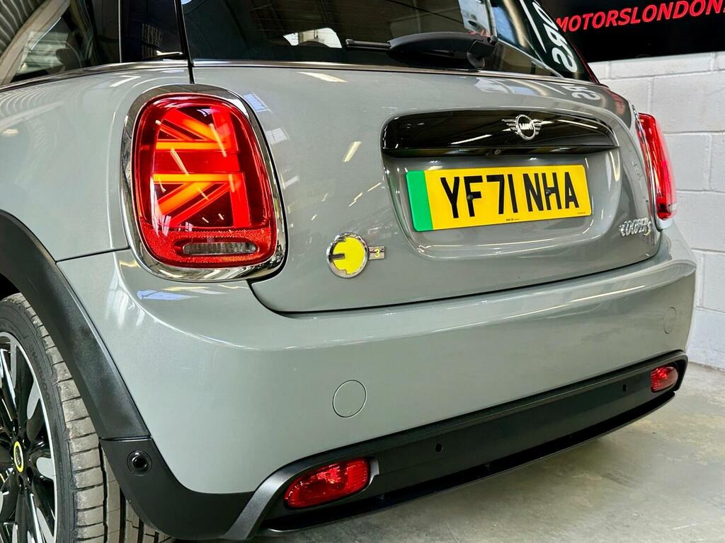 Mini Electric Hatch 135Kw Cooper S Level 3 33Kwh 17In A Black #21